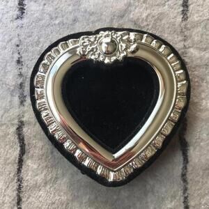 Silver Heart Frame Vintage-Inspired Romantic Decor Velvet Back Display Piece